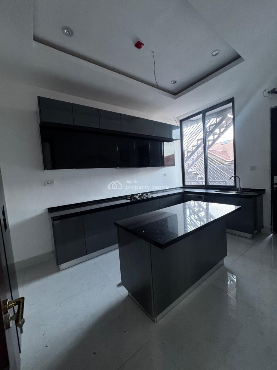 Newly Built 3 Bedrooms with 1 Room Bq, Lekki Phase 1, Lekki, Lagos, Flat / Apartment for Rent