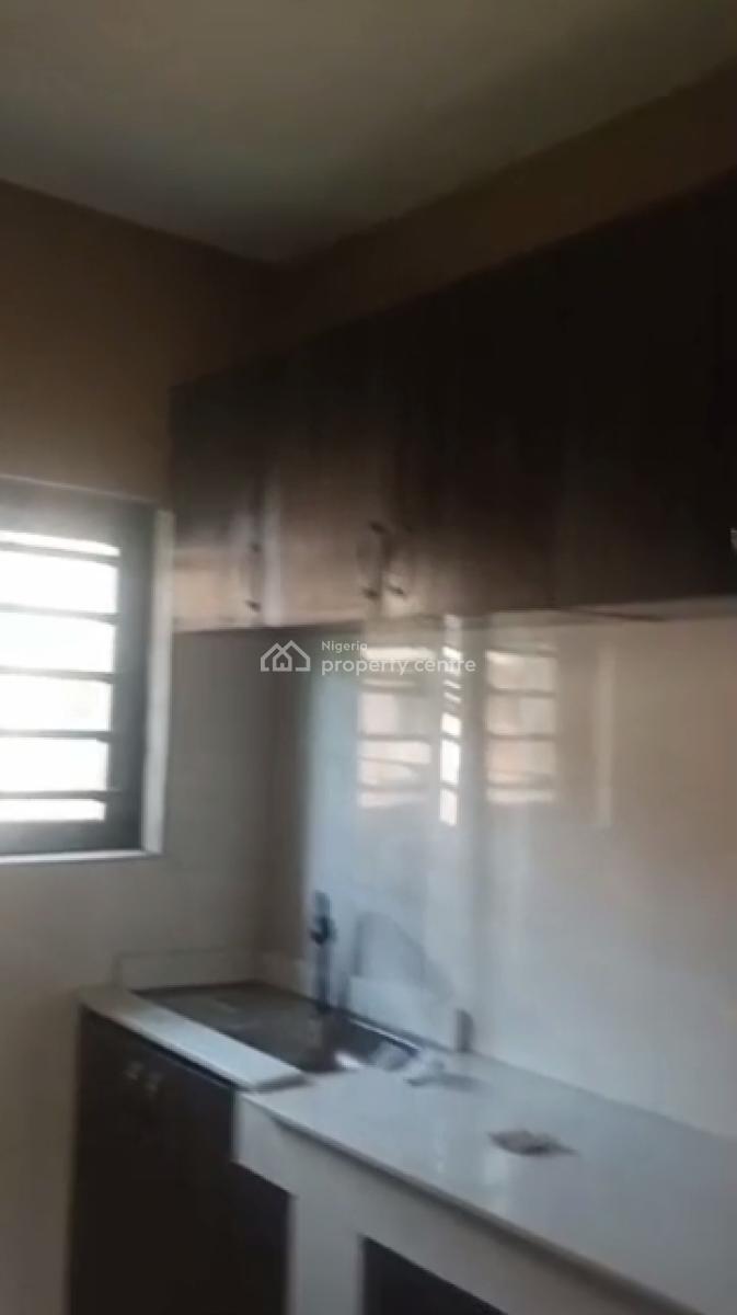 Splendid 3 Bedroom Apartment, Lsdpc Estate, Akilo Axis, Ogba, Ikeja, Lagos, Flat / Apartment for Rent