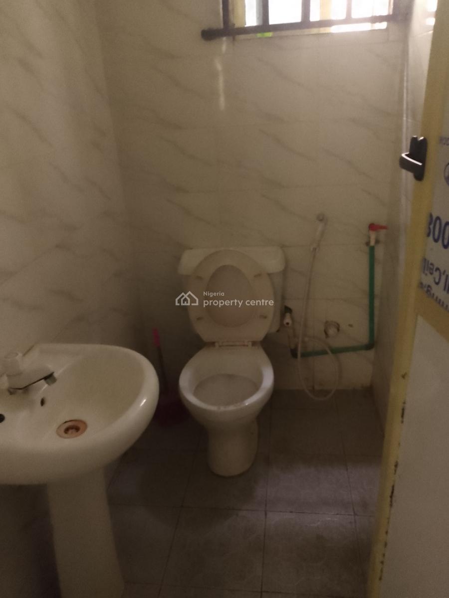 Very Spacious Room and Parlour, Ilaje Mobile Road, Ajah, Lagos, Mini Flat (room and Parlour) for Rent