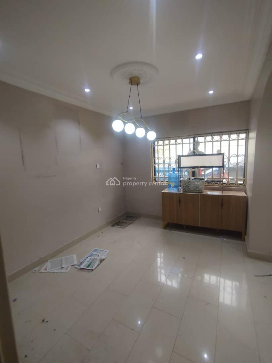 3 Bedroom Bungalow on Tarred Road., Kado, Abuja, Semi-detached Bungalow for Rent
