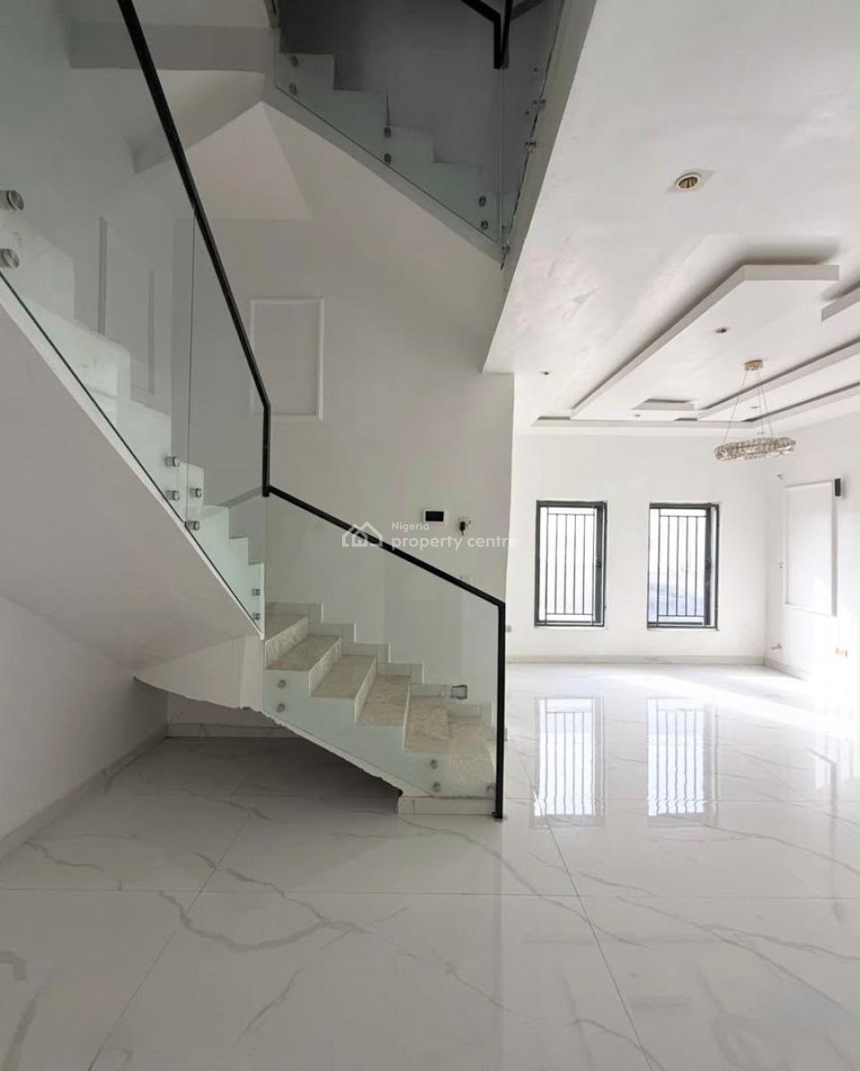 Newly Built, Spacious and Tastefully Finished 5bedroom Terrace Duplex, Guzape, Guzape District, Abuja, Terraced Duplex for Sale