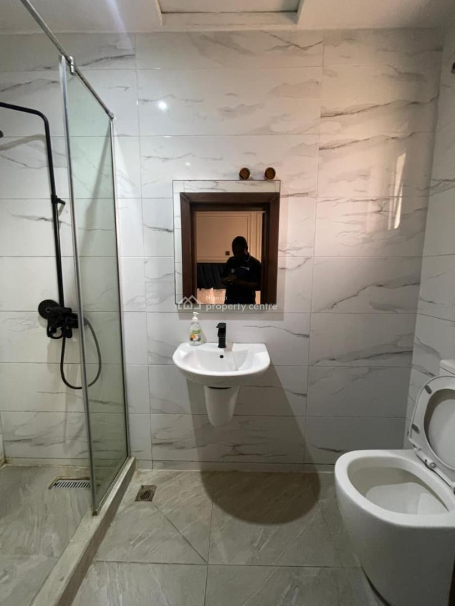 Luxury 4bedroom, Admiralty Way, Lekki, Lagos, Terraced Duplex for Rent