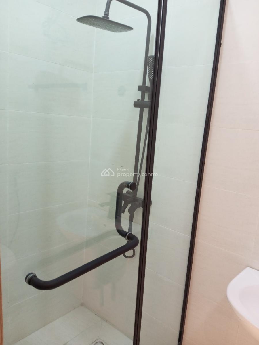 New 2 Bedroom Apartment+ Bq with Pool and Gym, Off Durosinmi Etti Drive, Lekki Phase 1, Lekki, Lagos, Flat / Apartment for Rent