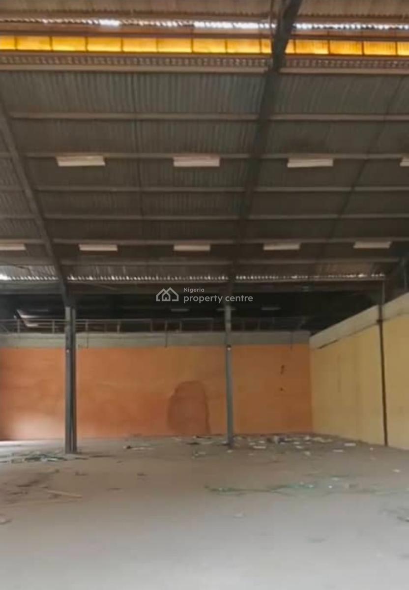 Total 5,900m2 Vacant. Letting, Agidingbi, Ikeja, Lagos, Warehouse for Rent