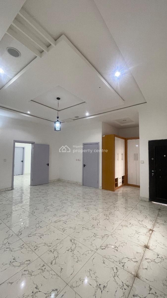 Contemporary Style  4 Bedroom Semi Detached  with Bq, in a Code in / Code Out / Secure Estate at Eleganza, Lekki, Lagos, Semi-detached Duplex for Sale