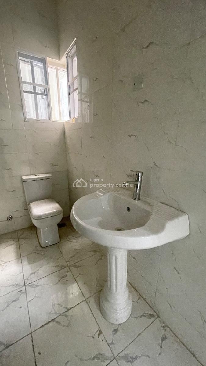 Contemporary Style  4 Bedroom Semi Detached  with Bq, in a Code in / Code Out / Secure Estate at Eleganza, Lekki, Lagos, Semi-detached Duplex for Sale