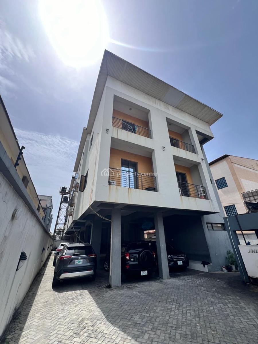 Luxury 1bedroom, Lekki, Lagos, Mini Flat (room and Parlour) for Rent