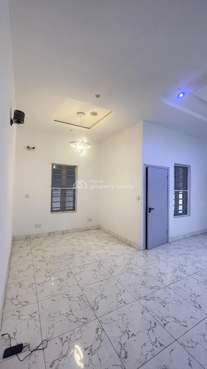 Contemporary Style  4 Bedroom Semi Detached  with Bq, Eleganza, Lekki, Lagos, Semi-detached Duplex for Sale