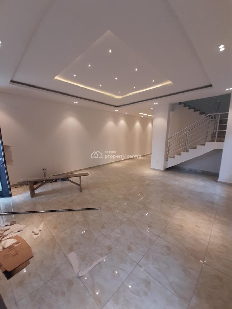 4, Lekki Phase 1, Lekki, Lagos, Terraced Duplex for Rent