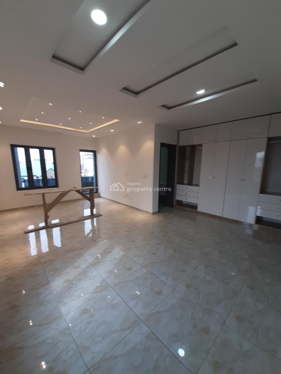 4, Lekki Phase 1, Lekki, Lagos, Terraced Duplex for Rent