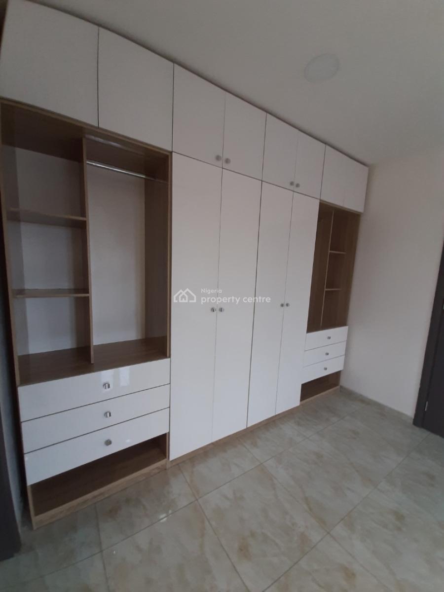 4, Lekki Phase 1, Lekki, Lagos, Terraced Duplex for Rent