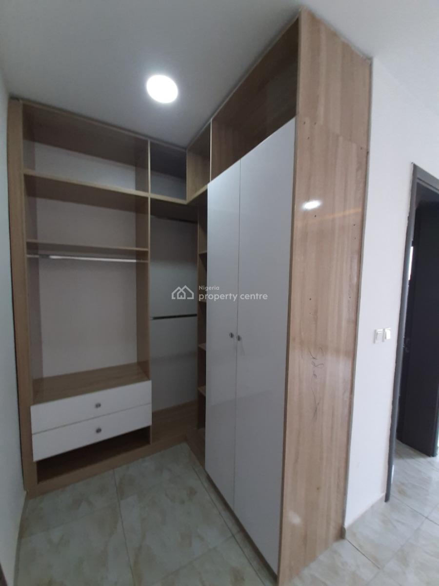 4, Lekki Phase 1, Lekki, Lagos, Terraced Duplex for Rent