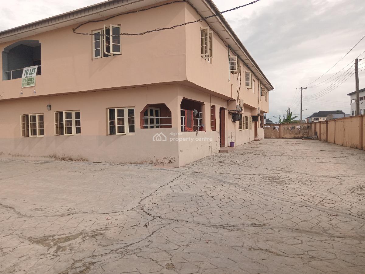 3bedroom Flat Upstairs, Ogombo, Ajah, Lagos, Flat / Apartment for Rent