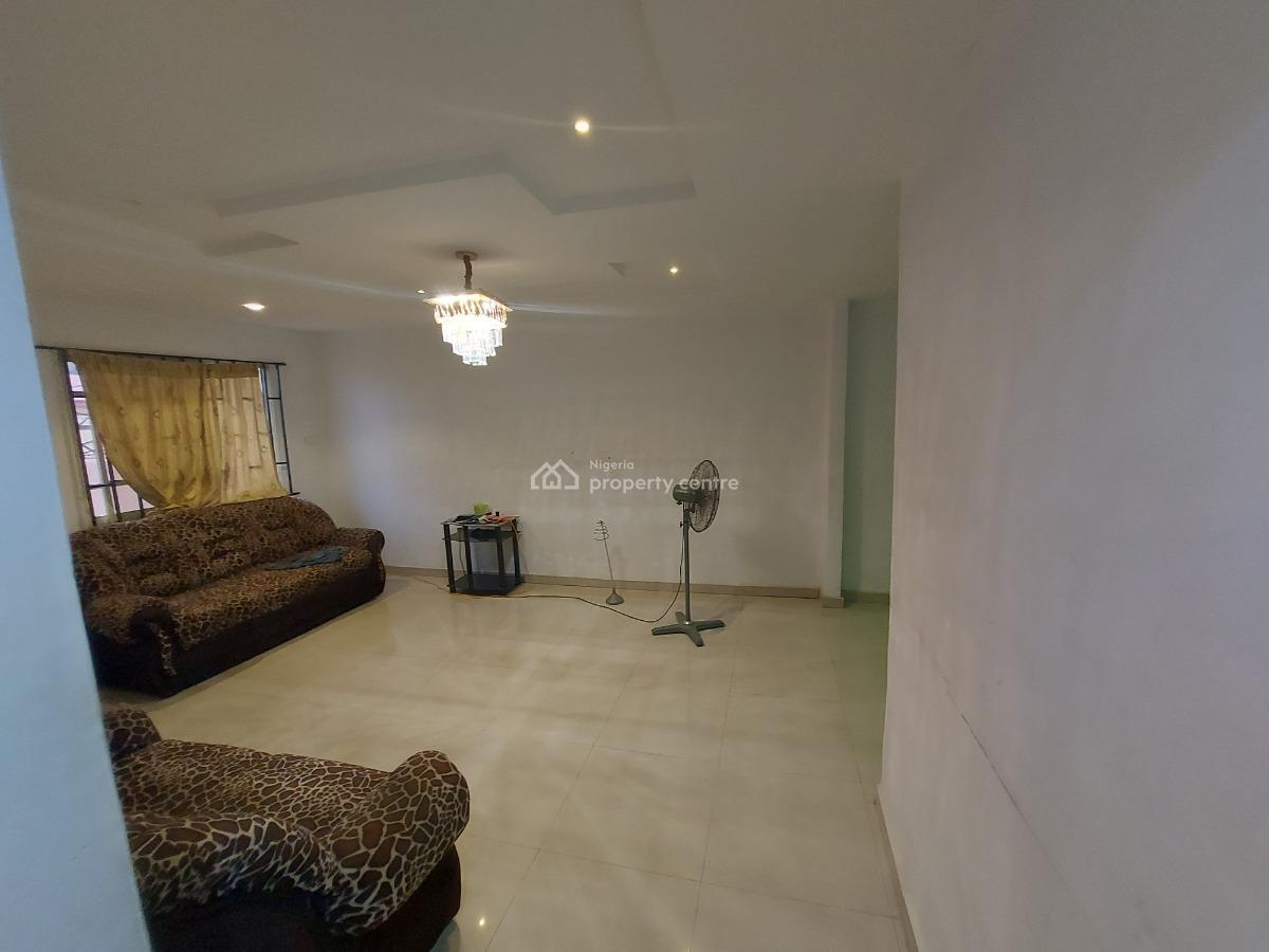 3 Bedroom Bungalow Ensuite (4 Toilets), Wemabod Estate, Magboro, Ogun, Semi-detached Bungalow for Sale