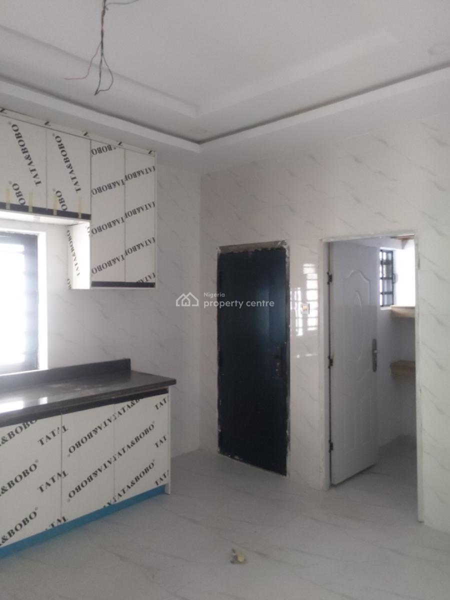2 Bedroom, Omole Phase 1, Ojodu Berger, Ojodu, Lagos, Terraced Duplex for Rent