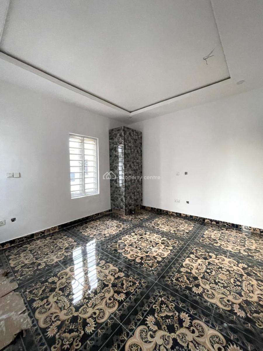 Luxury 2 Bedroom Apartment, Mobile Road Ilaje, Ilaje, Ajah, Lagos, Flat / Apartment for Rent