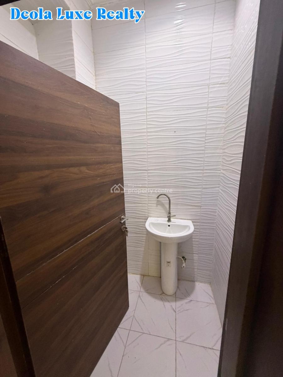 a Fully Serviced 2 Bedroom Apartment with Ocean-view, Horizon 2 Estate, Ikate, Lekki, Lagos, Flat / Apartment for Rent