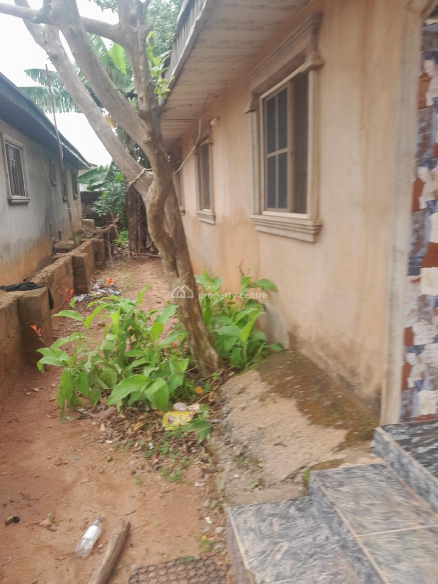 3 Bedroom Bungalow on a 50ft By 100ft Land, Osagie Street, Aruogba Community, Airport Road Gra, Benin, Oredo, Edo, House for Sale