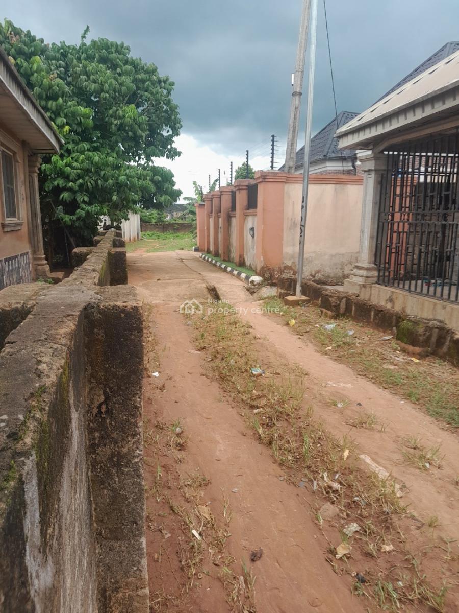 3 Bedroom Bungalow on a 50ft By 100ft Land, Osagie Street, Aruogba Community, Airport Road Gra, Benin, Oredo, Edo, House for Sale