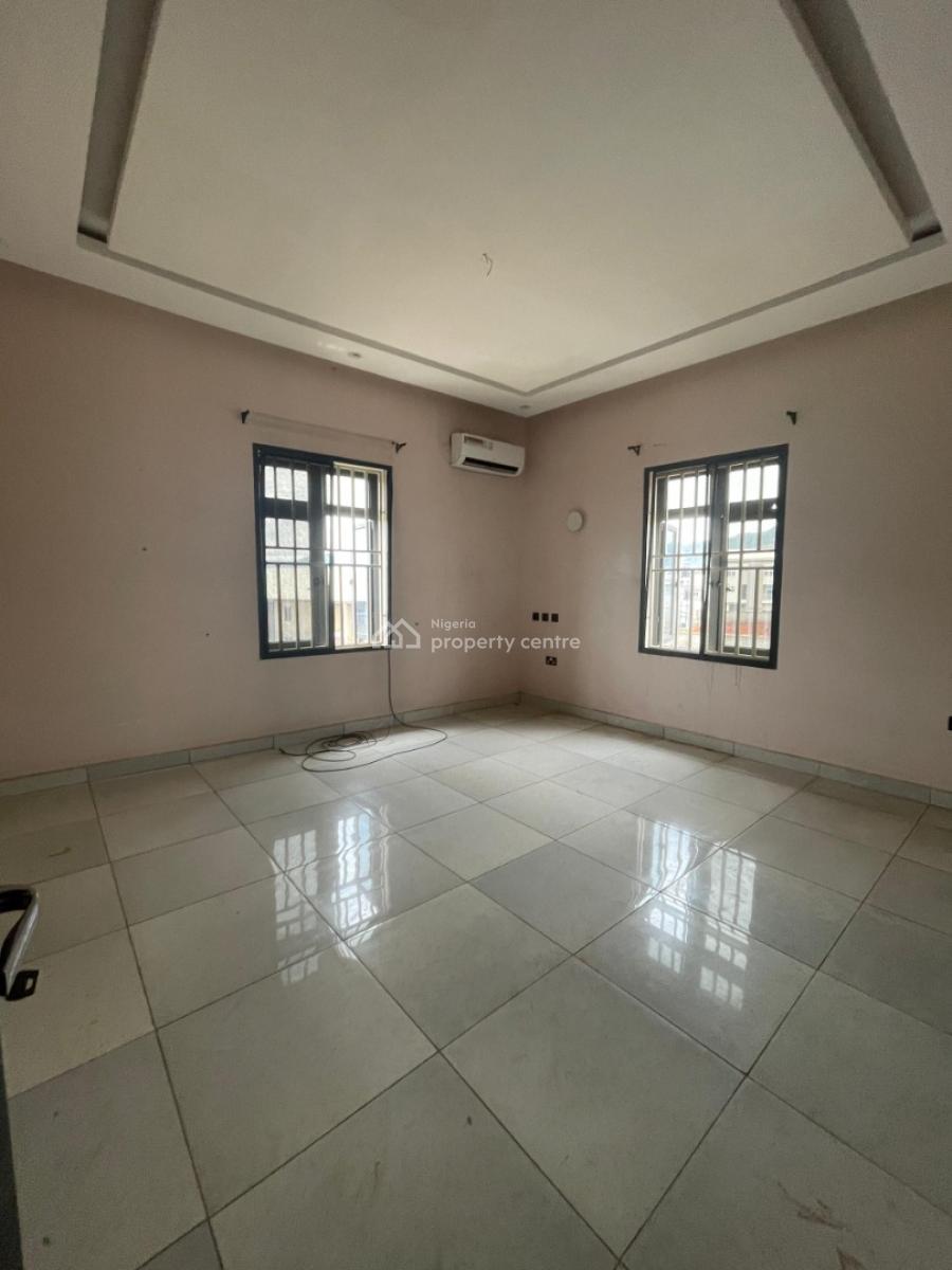 Well Built 3 Bedroom Flat with Air-conditioners in Lovely Estate, Jahi By Aduvie School, Jahi, Abuja, Flat / Apartment for Rent