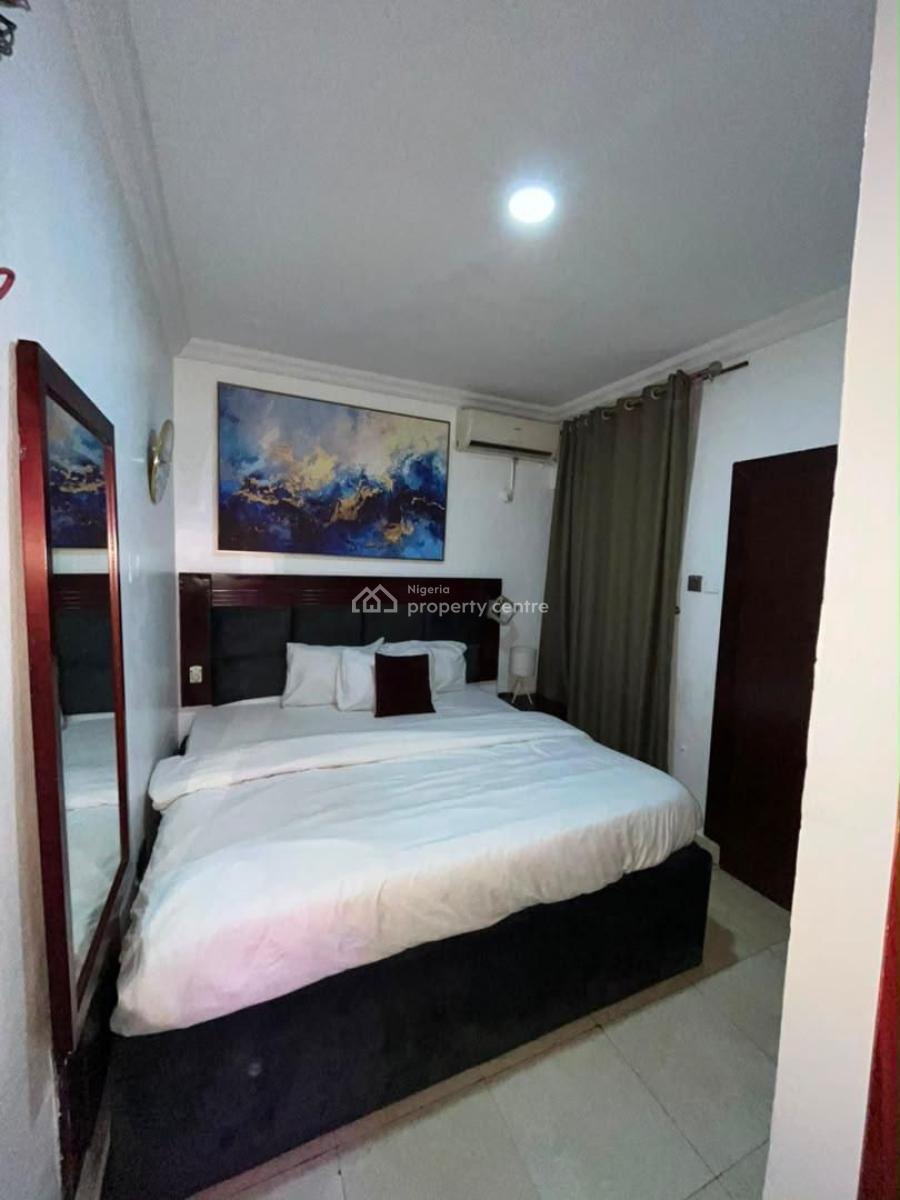 Decent Portable 2bedroom Apartment Fully Furnished & Serviced, By Prince Ebeano , Off Admiralty Way), Lekki Phase 1, Lekki, Lagos, House for Rent