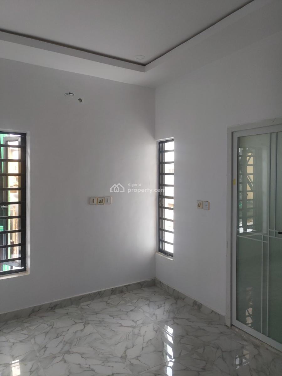 3 Bedroom Luxury Duplex, Omole Phase 1, Ojodu Berger, Ojodu, Lagos, Terraced Duplex for Rent