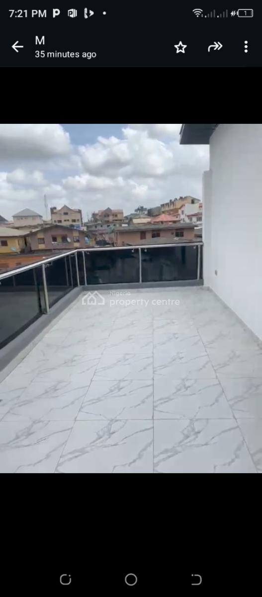 Magnificent 4 Bedroom Terrace with Bq, Ojodu Berger, Ojodu, Lagos, Terraced Duplex for Rent