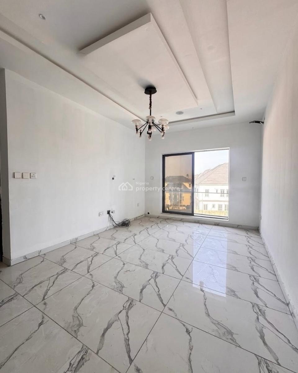 2bedroom Apartment, Ologolo, Lekki, Lagos, Flat / Apartment for Rent