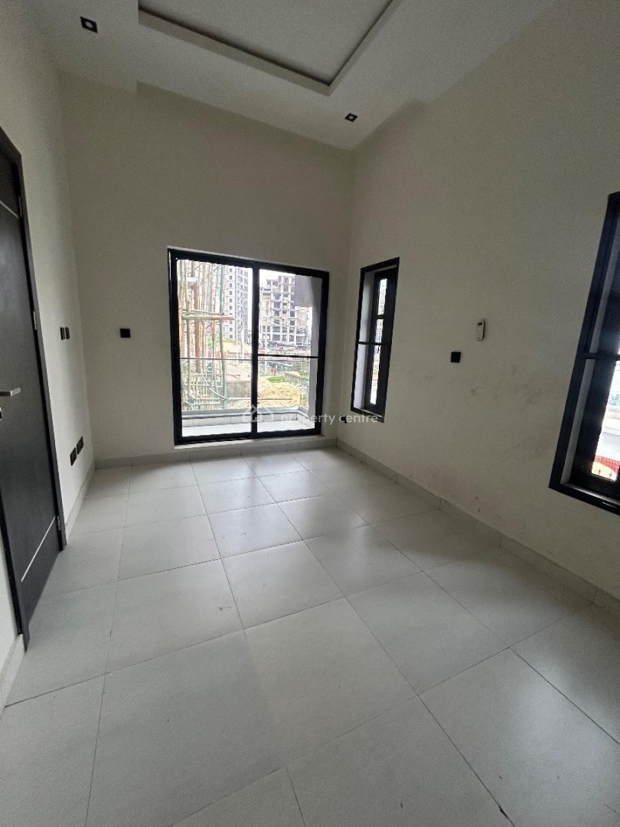 Newly Built 2bedroom Apartment with Bq & Elevator, Lekki Phase 1, Lekki, Lagos, Flat / Apartment for Rent