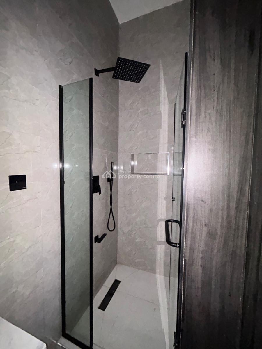 Newly Built 2bedroom Apartment with Bq & Elevator, Lekki Phase 1, Lekki, Lagos, Flat / Apartment for Rent