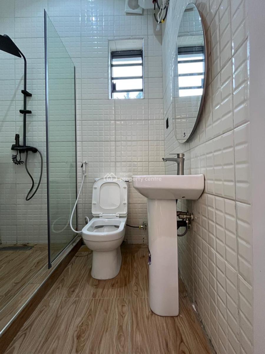 Amazingly Built 3 Bedroom Apartment in a Well Secured Area, Gym| Elevator| Tarred Road| Communal Pool/ Bq, Ikeja Gra, Ikeja, Lagos, Flat / Apartment for Sale