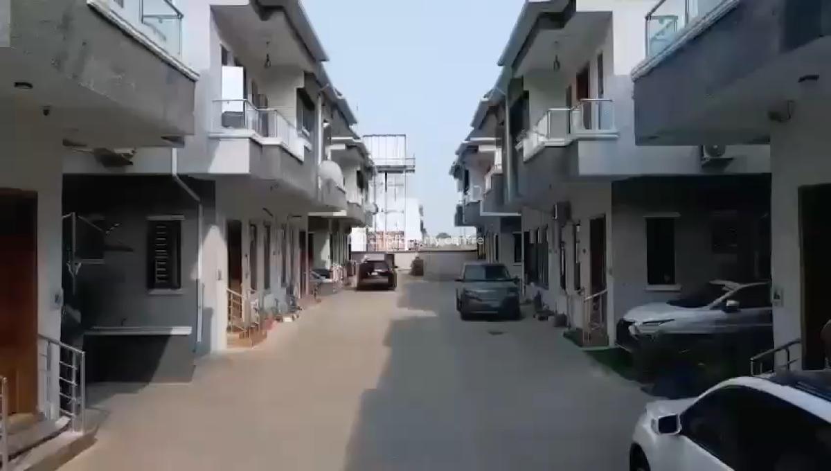Luxury 4-bedroom Semi-detached House, Ikota Villa, Lekki, Lagos, Semi-detached Duplex for Rent