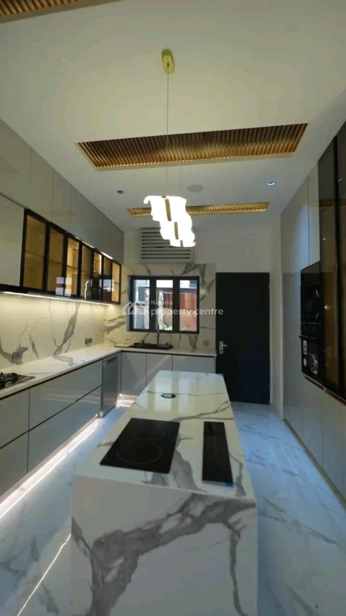 Smart 5 Bedrooms Semi Detached Duplex  with Bq in Utako, Utako, Abuja, Semi-detached Duplex for Sale