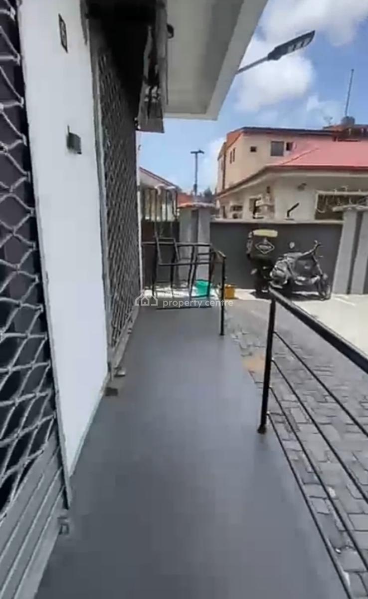 Shop Space Measuring 24sqm at Thomas Estate { Video}, Thomas Estate, Ajah, Lagos, Shop for Sale