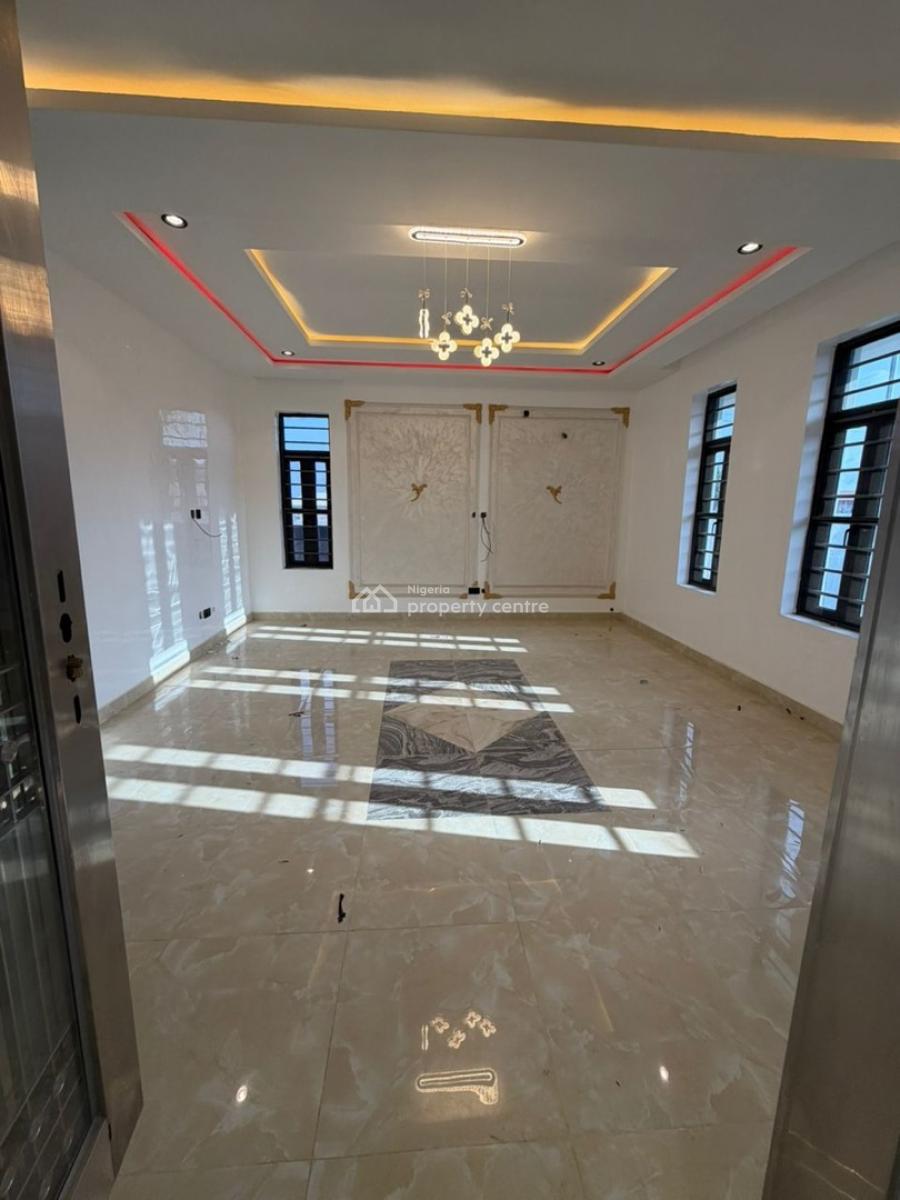 Luxurious 3 Bedroom Spacious Apartment,bq, Tarred Road, Serene Neighborhood, Kubwa, Abuja, Semi-detached Duplex for Sale