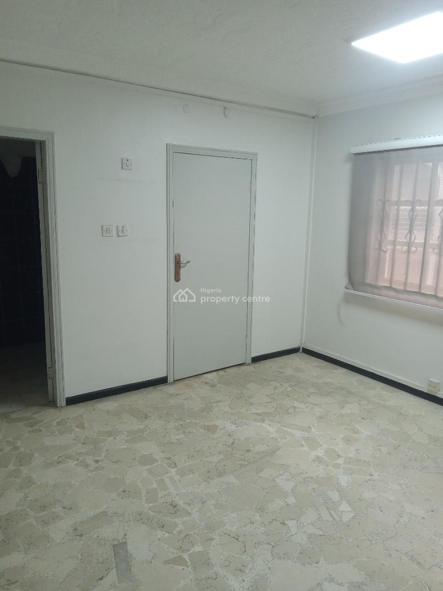 Spacious 7bedroom Detached Duplex Alone in a Compound, Lekki Ph 1, Lekki Phase 1, Lekki, Lagos, House for Rent
