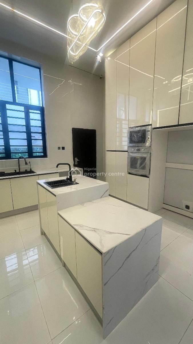 Spacious 5 Bedroom Fully Detached  Duplex + Bq + Pool, Chevron, Lekki, Lagos, Detached Duplex for Sale