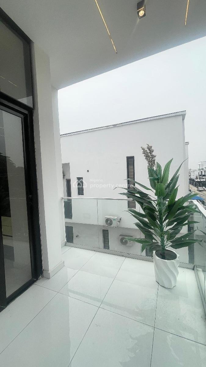 Spacious 5 Bedroom Fully Detached  Duplex + Bq + Pool, Chevron, Lekki, Lagos, Detached Duplex for Sale