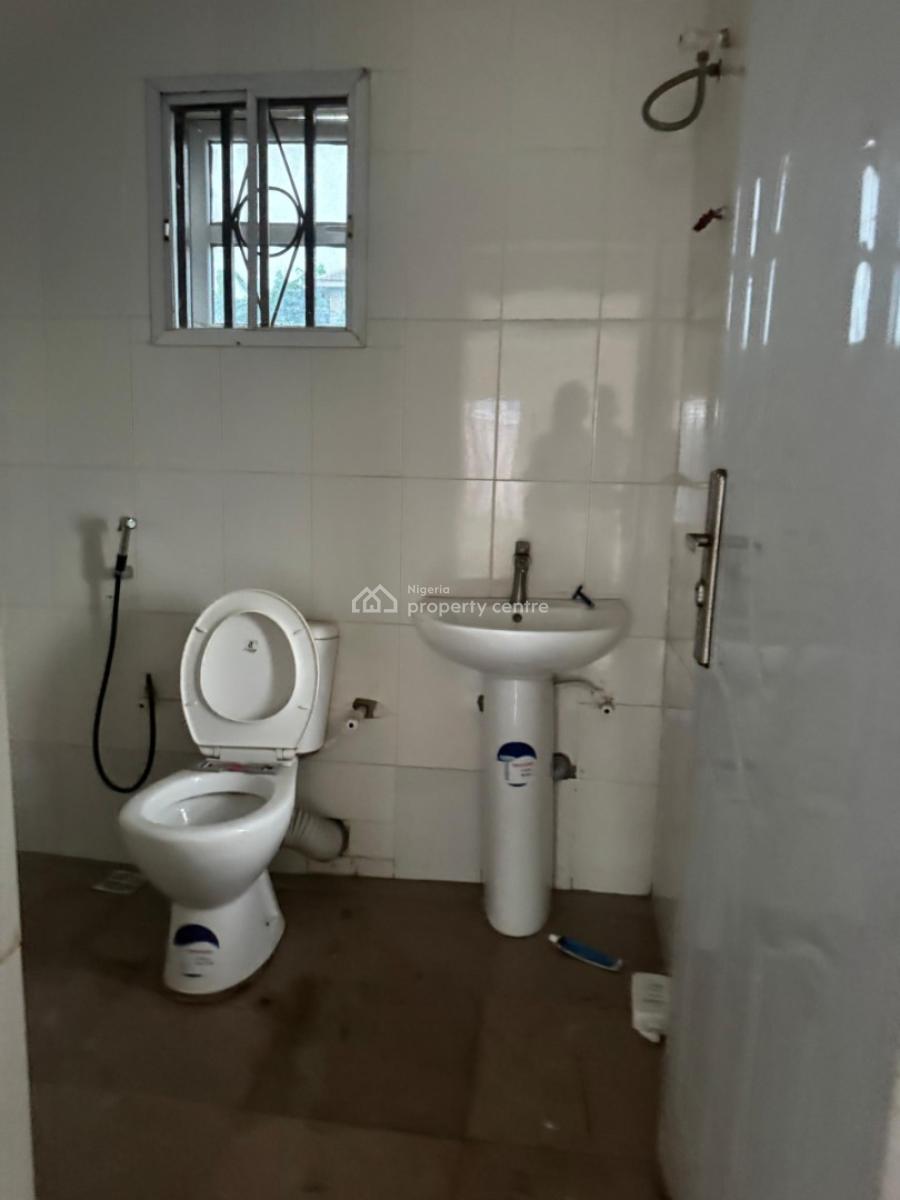 Lovely and Standard 3 Bedrm  Flat with Inverter at Magboro, Magboro Via Ojodu Berger, Magboro, Ogun, Flat / Apartment for Rent