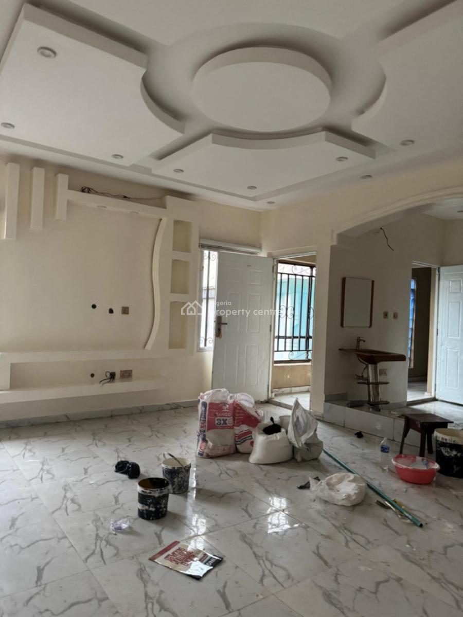 Lovely and Standard 3 Bedrm  Flat with Inverter at Magboro, Magboro Via Ojodu Berger, Magboro, Ogun, Flat / Apartment for Rent