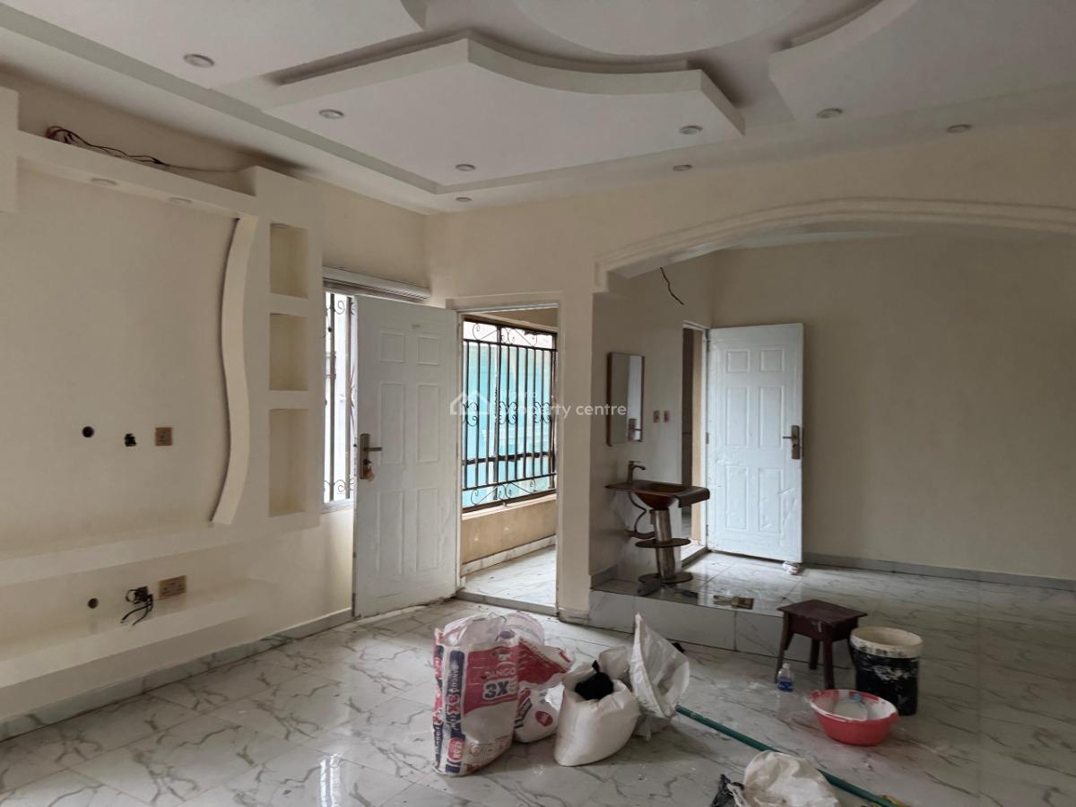 Lovely and Standard 3 Bedrm  Flat with Inverter at Magboro, Magboro Via Ojodu Berger, Magboro, Ogun, Flat / Apartment for Rent