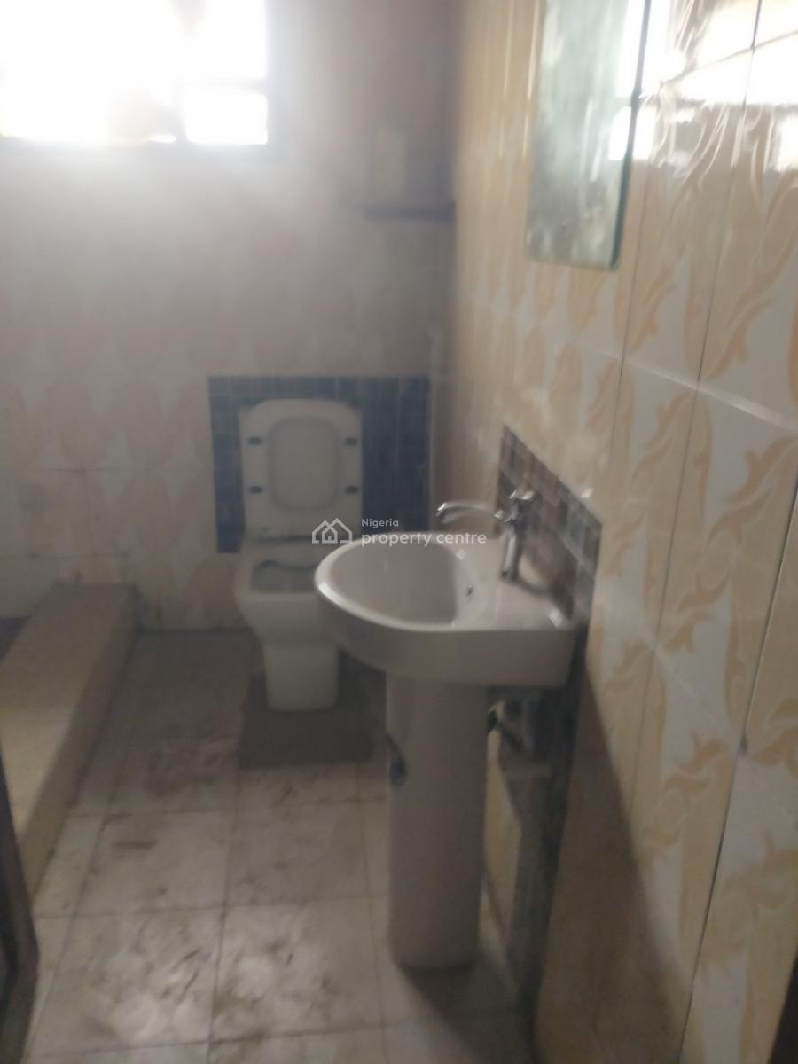 3 Bedroom Flat Up at Mellenium Estate Gbagada, Mellenium Estate Gbagada, Gbagada, Lagos, Flat / Apartment for Rent