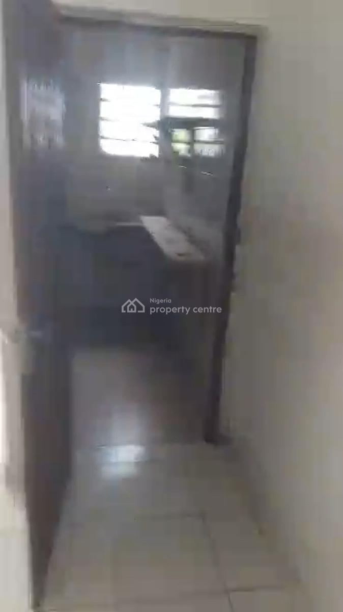 Luxury Miniflat in a Serene Environment, Ogombo, Ajah, Lagos, Mini Flat (room and Parlour) for Rent