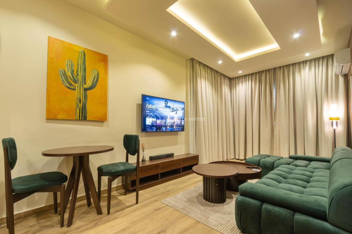 Luxury and Cosy One Bedroom Apartment with Housekeeping and Wifi, Refrigerator,snart Cooker ,fitted Kitchen, Lekki Phase 1, Lekki, Lagos, Flat / Apartment Short Let
