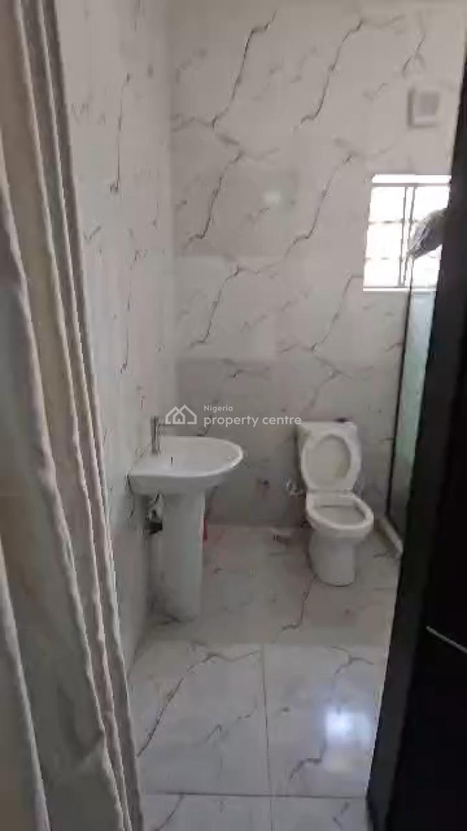 Luxury 4bedroom Terrace Duplex in an Estate, Ikota, Lekki, Lagos, Terraced Duplex for Sale