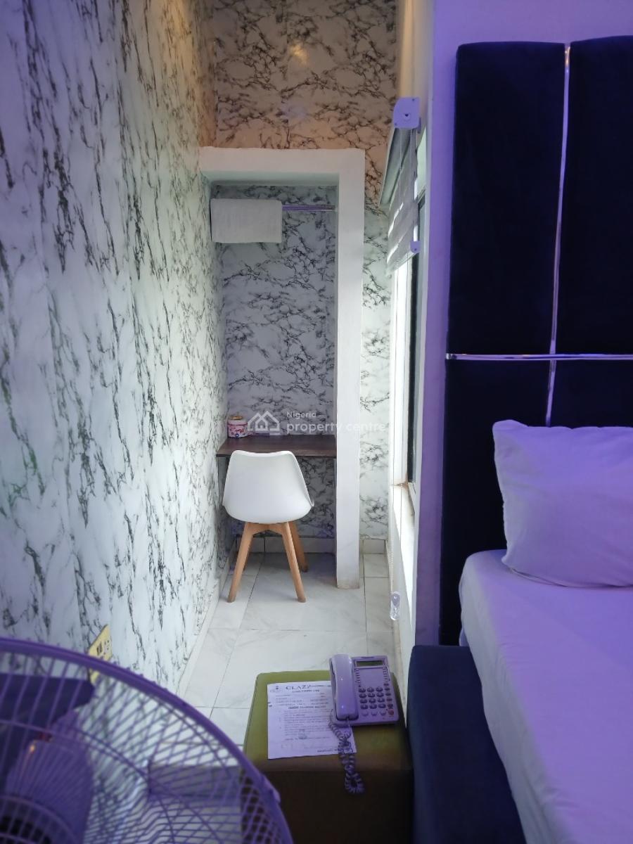 Fully Furnished and Serviced Studio Apartment with Electricity, Oniru, Victoria Island (vi), Lagos, Self Contain (single Rooms) for Rent