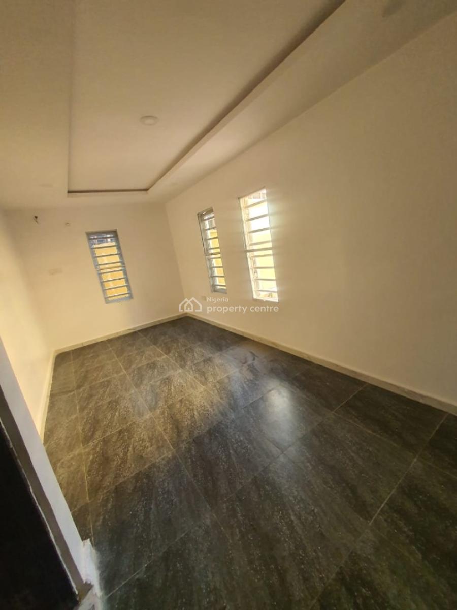 Massive One Bedroom and Parlor Mini-flat Self-compound (well-ensuited), Salem, Ikate, Lekki, Lagos, Mini Flat (room and Parlour) for Rent