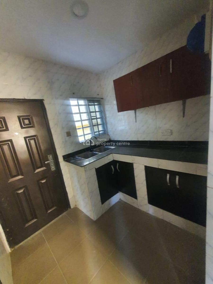 Massive One Bedroom and Parlor Mini-flat Self-compound (well-ensuited), Salem, Ikate, Lekki, Lagos, Mini Flat (room and Parlour) for Rent