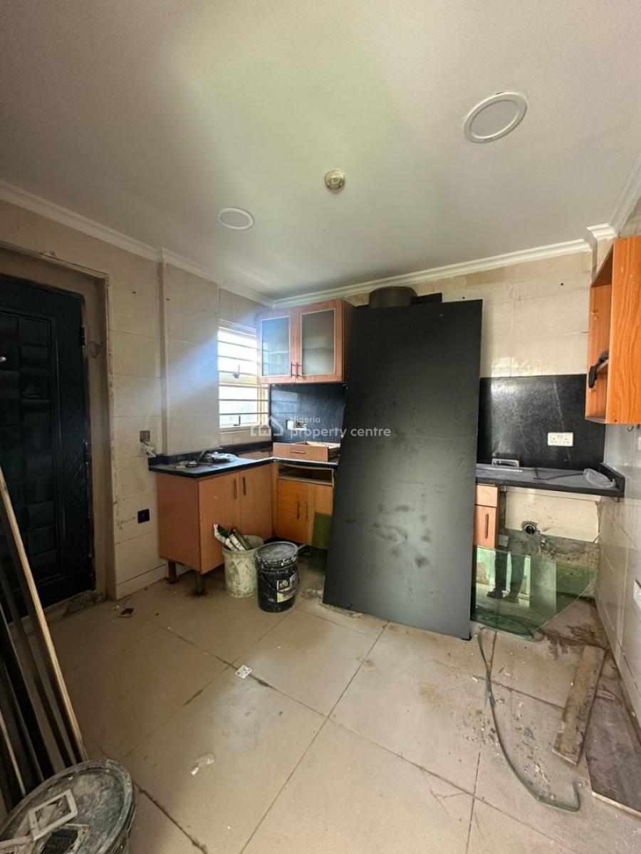 Spacious Newly Renovated 3-bedroom Maisonette Apartment with Bq, Ikoyi, Lagos, Flat / Apartment for Rent