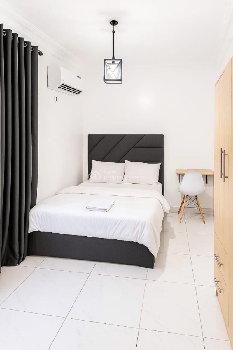 1 Bedroom Apartment in Yaba, in a Strategic Short-let Location on The Lagos Mainland, Yaba, Lagos, Mini Flat (room and Parlour) for Sale
